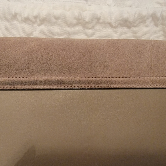 Chloe Faye Shoulder Bag in Motty Grey - Picture 7 of 9